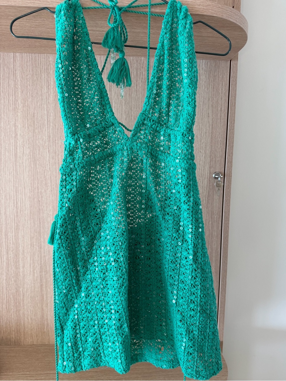 Pull&Bear Emerald Green Crochet Halter Top with Tassels